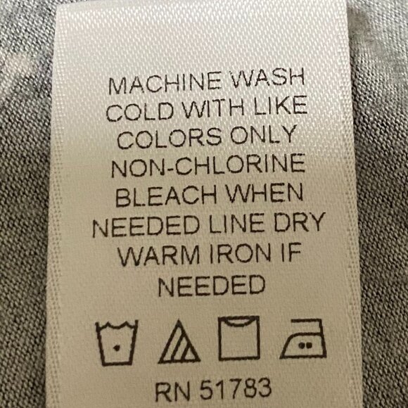 Maurices black & white tunic w/large design, size 2 - Picture 11 of 11